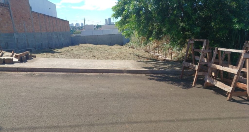Terreno à venda no Residencial Ravena Imperdível