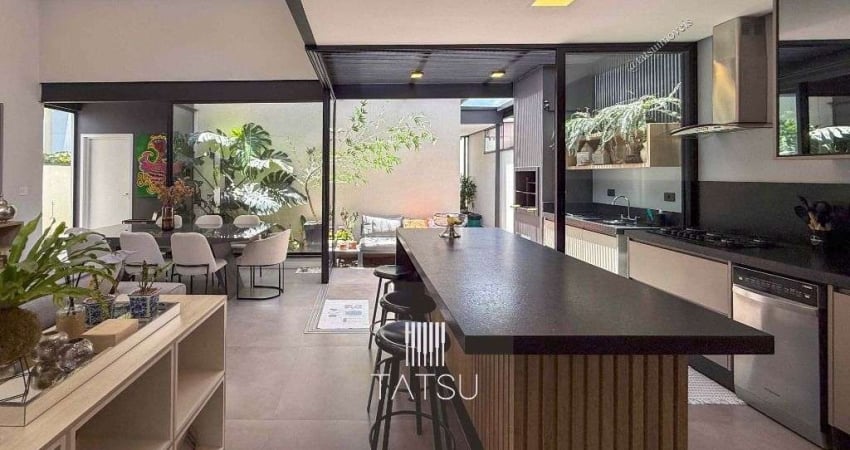 Casa com 3 dormitórios à venda, 170 m² por R$ 1.700.000,00 - Urbanova - São José dos Campos/SP