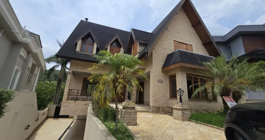 Casa de alto padrão para locação com 4 suítes, 960m² no condomínio gênesis ii santana de parnaíba/sp