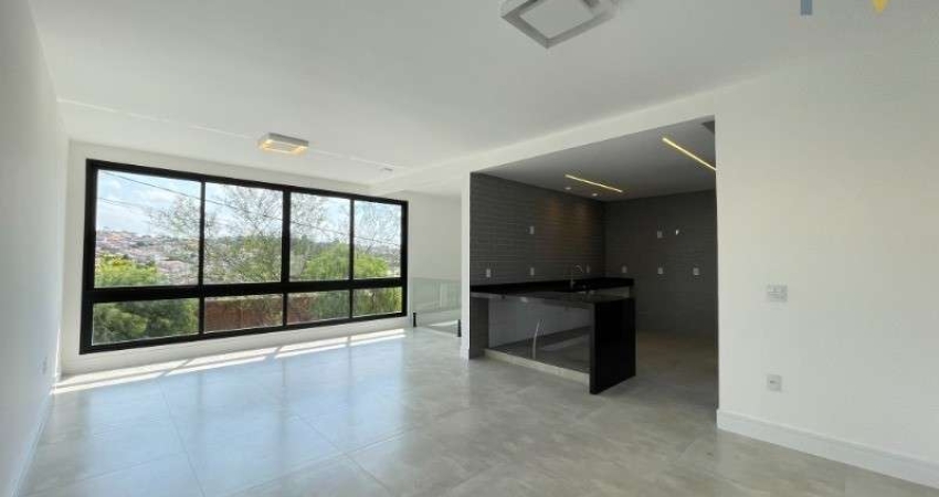 LINDA CASA DE 206M² NO RESIDENCIAL DOS IPÊS - JUNDIAÍ/SP, 3 QUARTOS (1 SUÍTE MASTER ,2 DEMI-SUÍTES) ESCRITÓRIO, PISCINA, AREA GOURMET, 4 VAGAS GARAGEM