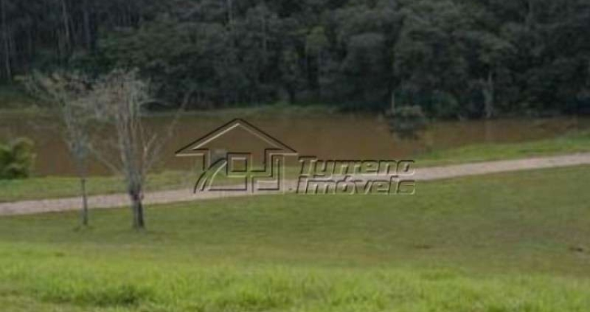 Área com 139.000m². Ideal para loteamento
