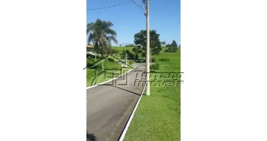 Terreno à venda no Centro, Paraibuna 