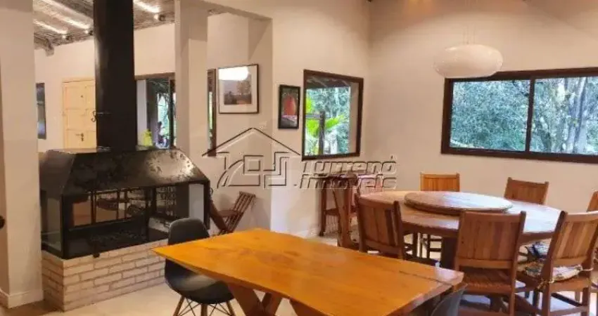 Casa com 5 quartos à venda no Centro, Santo Antônio do Pinhal 