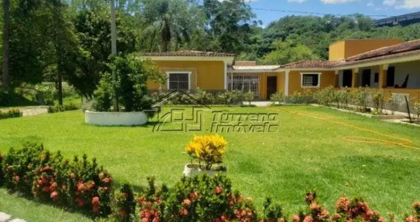 Chácara / sítio com 7 quartos à venda na Rodovia General Euryale de Jesus Zerbine, Bandeira Branca, Jacareí