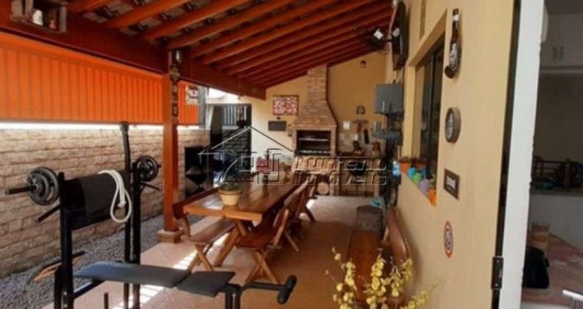 Casa de Alto Padrão no Condomínio Coleginho - Jacareí