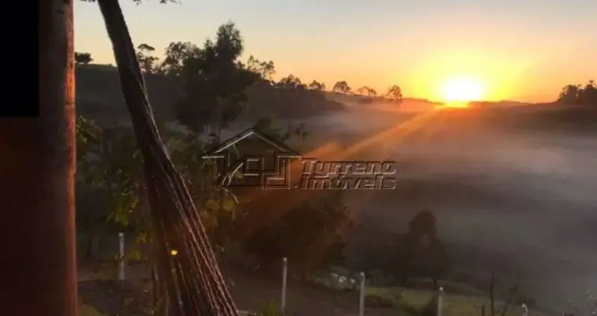 Chácara / sítio com 3 quartos à venda na Estrada Municipal José Benedito de Oliveira, Freitas, São José dos Campos