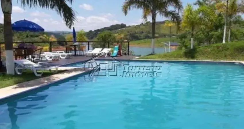 Fazenda à venda na Avenida Siqueira Campos, Cidade Nova Jacareí, Jacareí