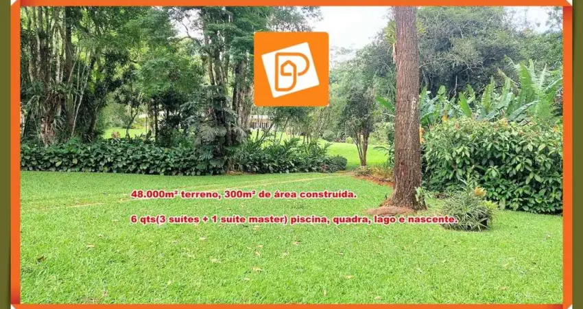 Casa &#224; venda em Petrópolis. Terreno com 48.000m&#178;