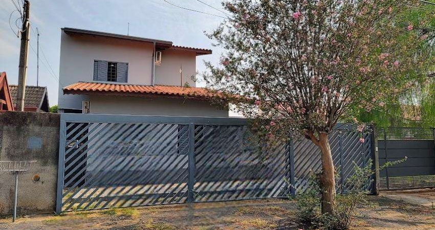 Casa para Venda em Holambra, Jardim das Tulipas, 3 dormitórios, 1 suíte, 2 banheiros, 1 vaga