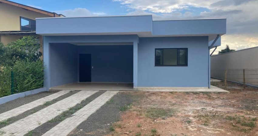 Casa em Condomínio para Venda em Holambra, Residencial Portal do Sol, 2 dormitórios, 1 suíte, 2 banheiros, 1 vaga