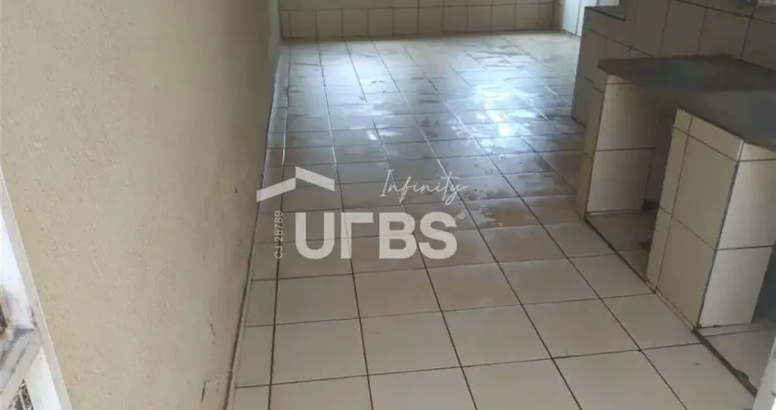 0 - Casa 3 quartos, sendo 1 suíte
