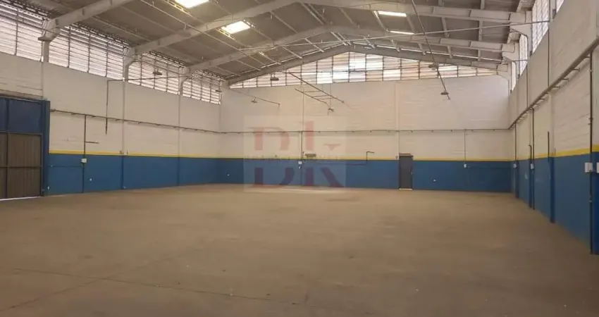 Galpão para locação em santana de parnaíba, fazendinha, 2 banheiros