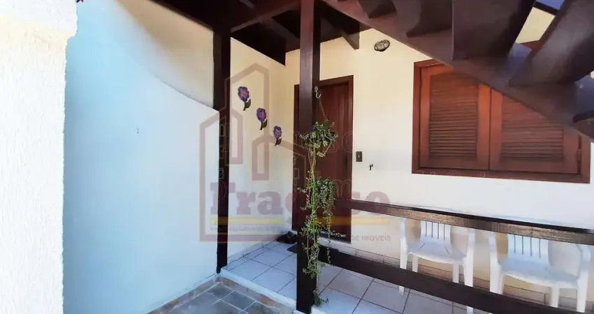 Casa para Venda em Cabo Frio, Braga, 2 dormitórios, 1 suíte, 2 banheiros, 2 vagas