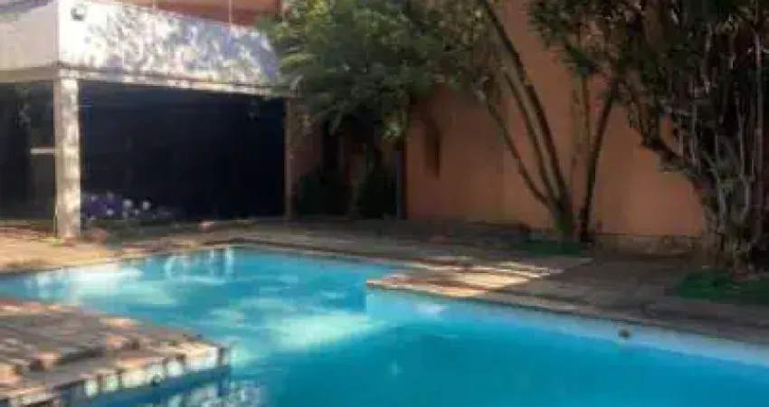 Sobrado para Venda em Santo André, Vila Homero Thon, 5 dormitórios, 4 suítes, 1 banheiro, 7 vagas