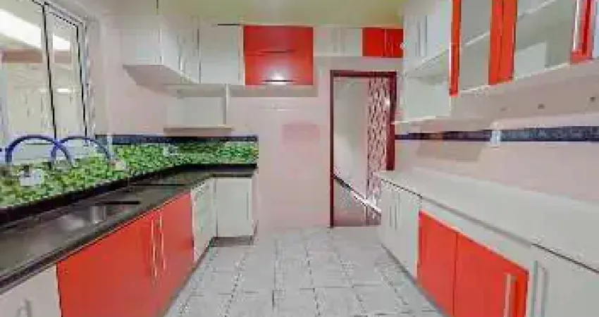 Sobrado para Venda em São Paulo, Jardim Consórcio, 2 dormitórios, 2 banheiros, 2 vagas