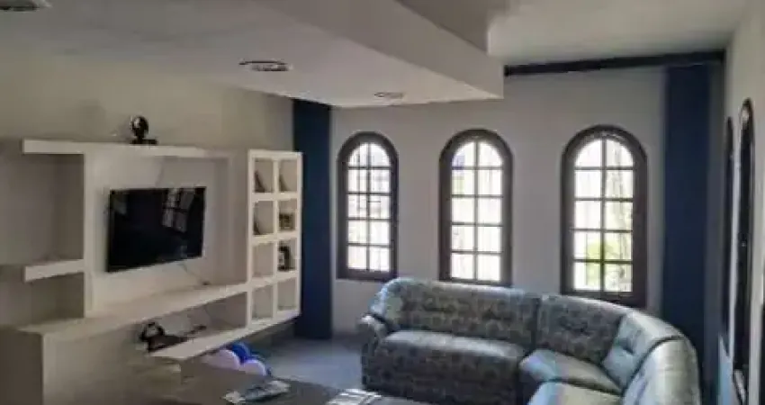 Casa para Venda em Santo André, Jardim Marek, 3 dormitórios, 1 suíte, 4 banheiros, 3 vagas