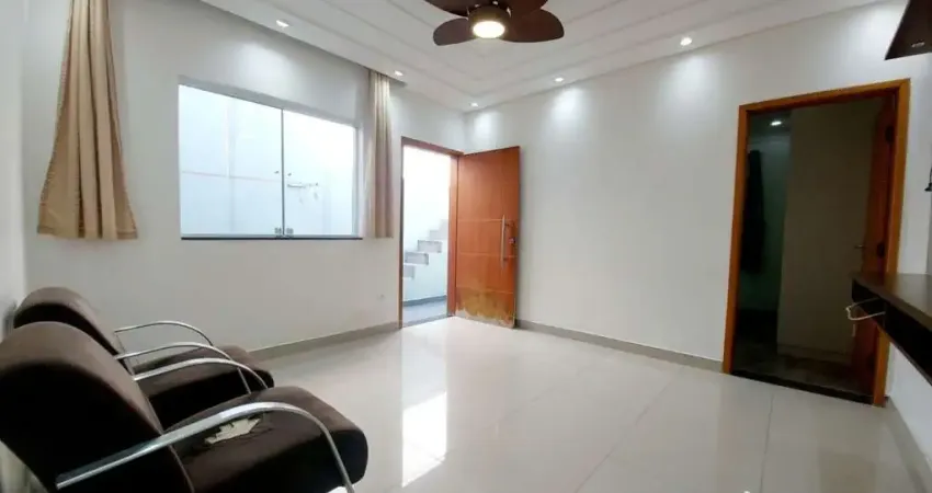 Casa para Venda em São Bernardo do Campo, Alves Dias, 2 dormitórios, 1 suíte, 1 banheiro, 2 vagas