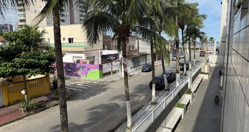 KITÃO MOBILIADO C/ GARAGEM À 50 METROS DA PRAIA. 35,00 M² ÁREA ÚTIL. VILA MIRIM / PRAIA GRANDE SP.