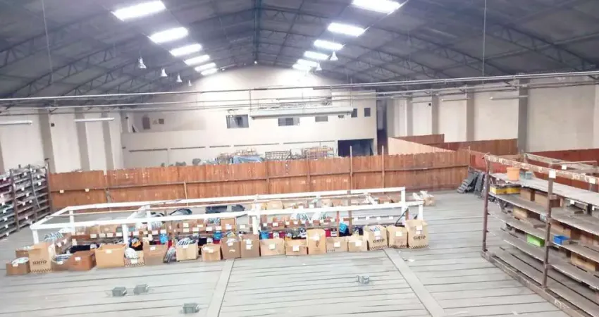 Prédio Comercial para Venda em Suzano, Vila Figueira, 2 banheiros, 10 vagas