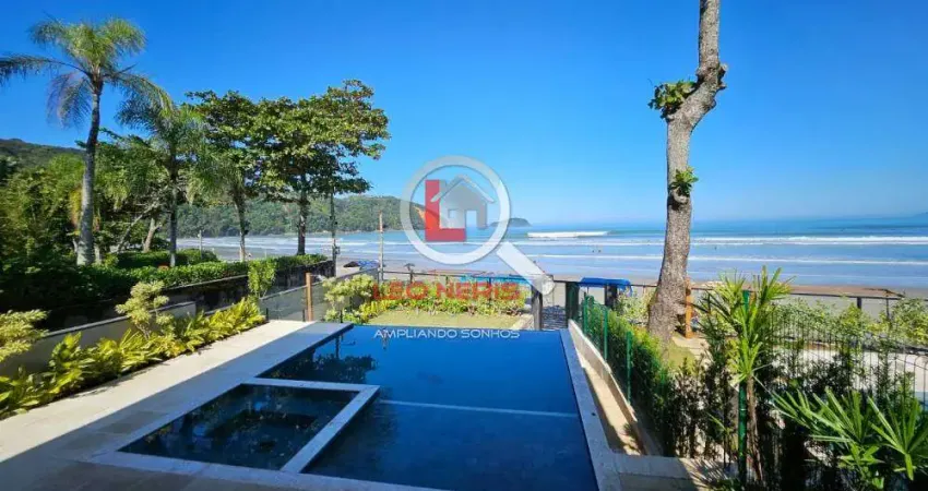 Luxuosa Casa à Venda na Praia da Baleia - 6 Suítes, Piscina e Acesso Direto à Praia - R$ 27.000.000