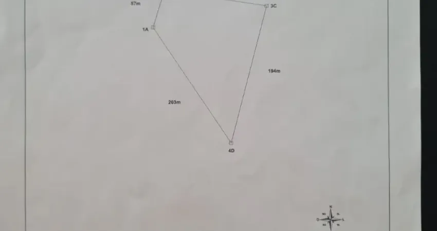 Excelente Chácara, Alta e Seca, pronta para Construir
