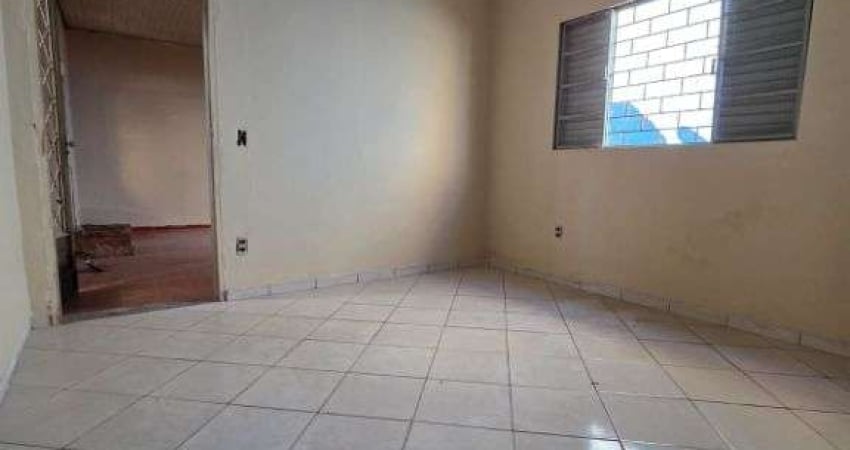 Casa com 3 quartos à venda no Santana, Araçatuba 