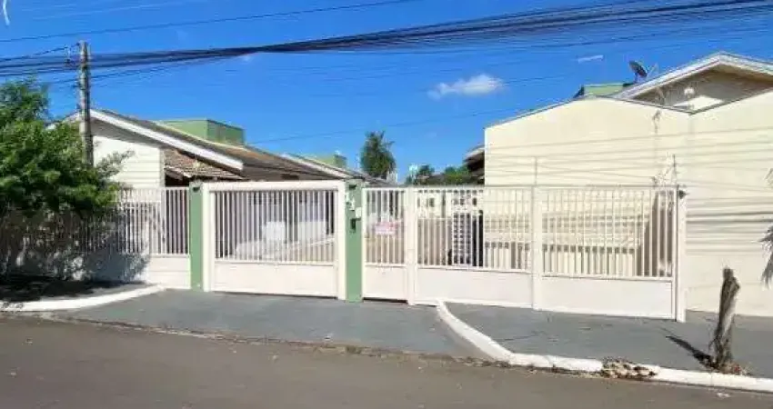 Casa em condomínio fechado com 2 quartos à venda no Umuarama, Araçatuba 