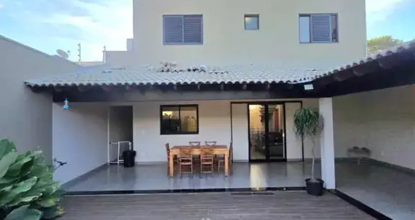 Casa com 3 quartos à venda no Jardim Moreira, Araçatuba 