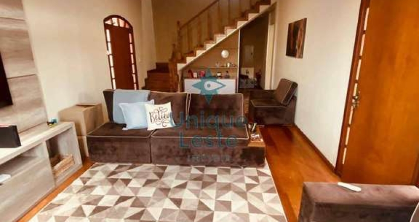 2 casas, 2 lojas, imóvel com habitese, Santa Mônica, Belo Horizonte, MG