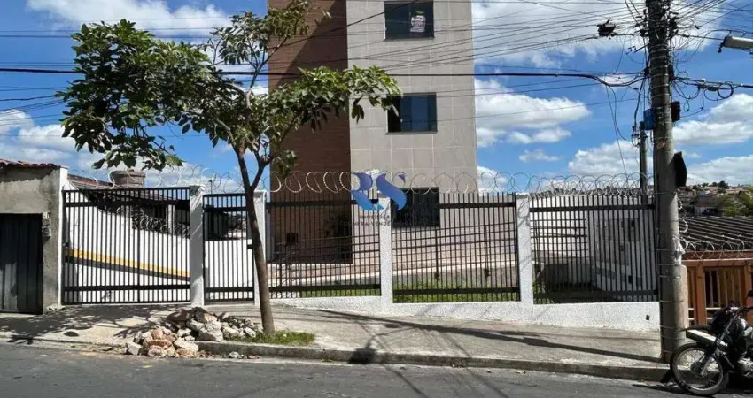 Cobertura a venda de três quartos no Bairro Céu Azul em Belo Horizonte/MG