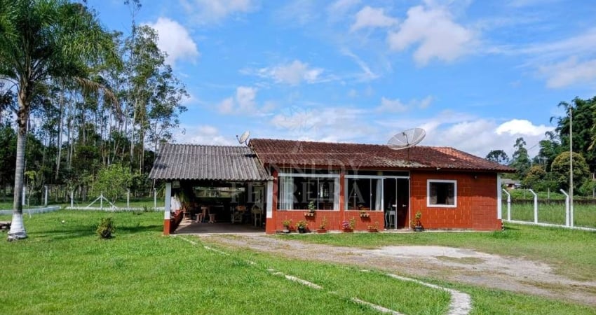Chácara / sítio com 3 quartos à venda no Centro, Juquitiba 