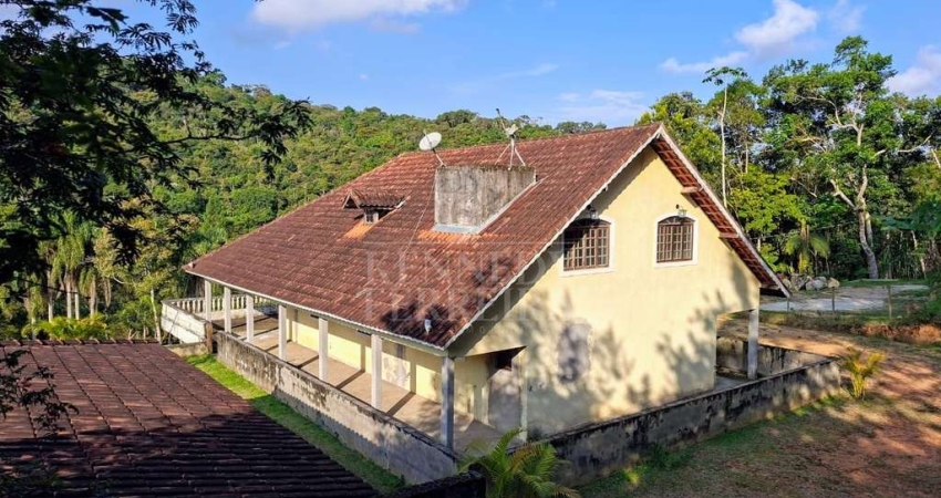 Chácara / sítio com 3 quartos à venda no Centro, Juquitiba 