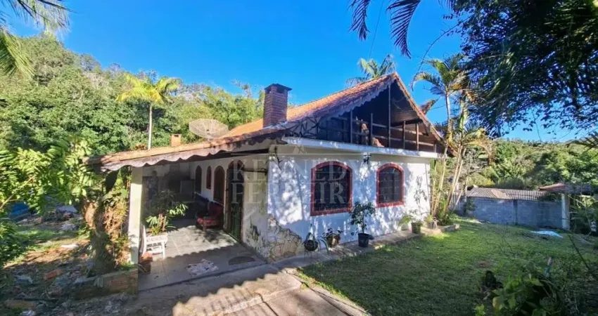 Chácara / sítio com 2 quartos à venda no Centro, Juquitiba 