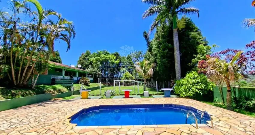 Chácara / sítio com 3 quartos à venda no Centro, Juquitiba