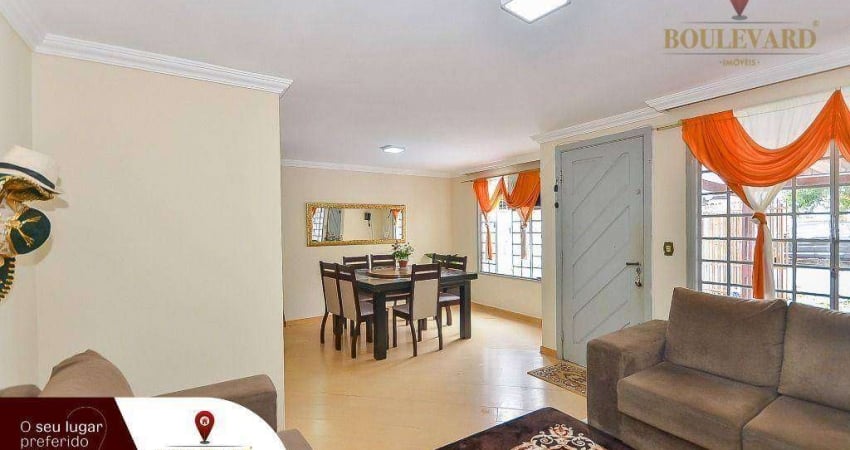 Sobrado de frente para a rua, com 3 dormitórios à venda, 120 m² por R$ 490.000 - Hauer - Curitiba/PR