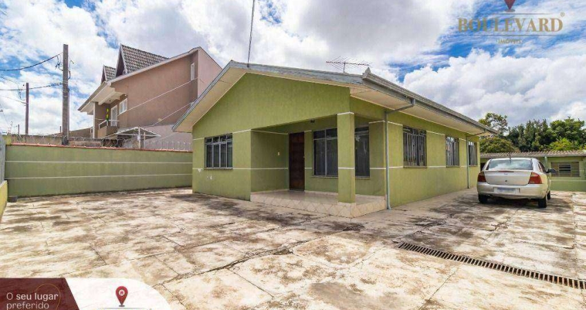 Casa térrea com edícula e 4 dormitórios à venda, 222 m² por R$ 1.200.000 - Boqueirão - Curitiba/PR