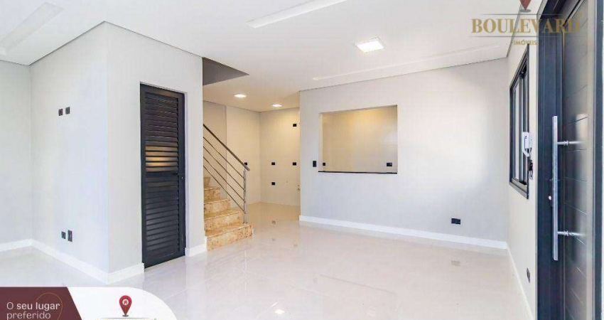 Sobrado com 3 dormitórios à venda, 137 m² por R$ 829.000,00 - Uberaba - Curitiba/PR