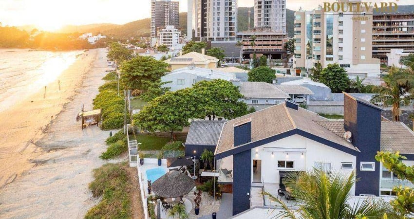 Casa à beira mar com 7 dormitórios à venda, 360 m² por R$ 8.400.000 - Perequê - Porto Belo/SC