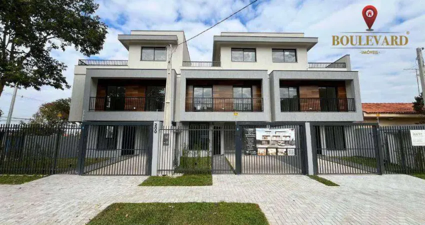 Sobrado novo frente rua, com 3 dormitórios à venda, 173 m² por R$ 925.000 - Guabirotuba - Curitiba/PR