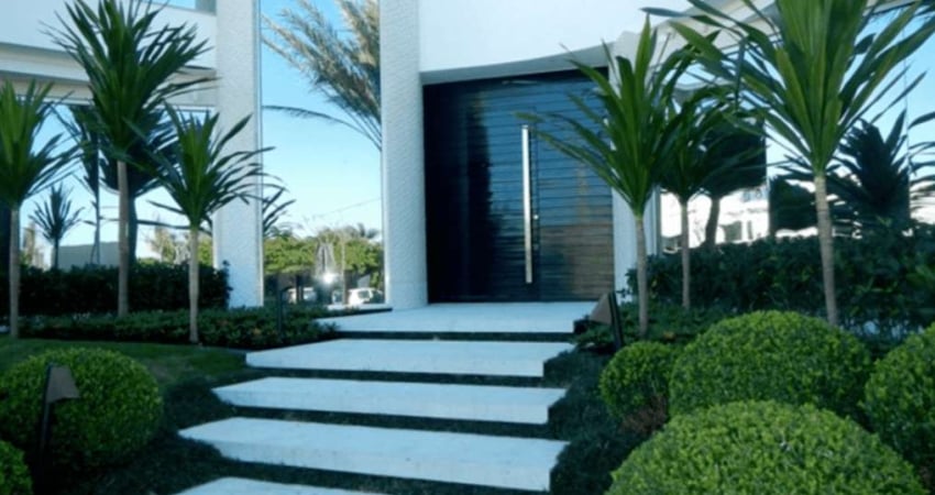 Jurerê Internacional, Florianópolis,Mansão com vista para o mar, 5 suítes, 7 vagas de garagens, à v