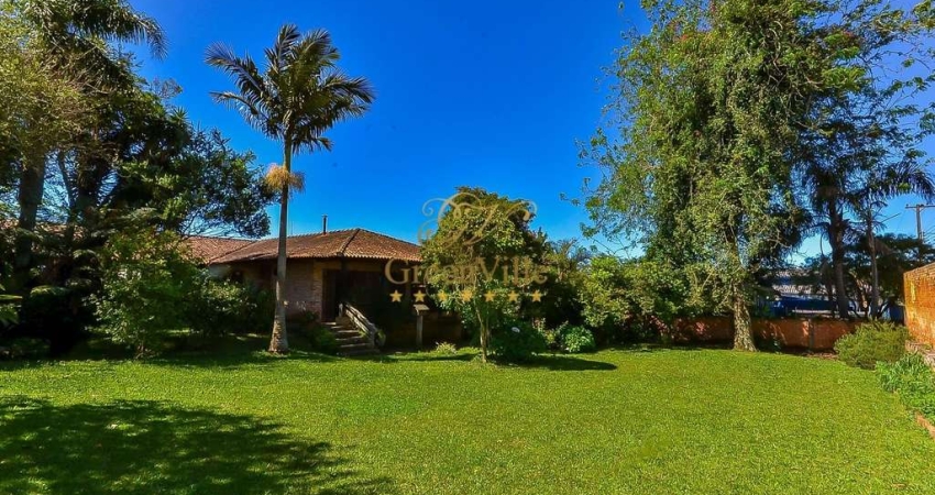 Lapa, Casa de Época , tijolos maciço, madeira de imbuia, 3 suítes, adega, terreno 1.039 m², à venda
