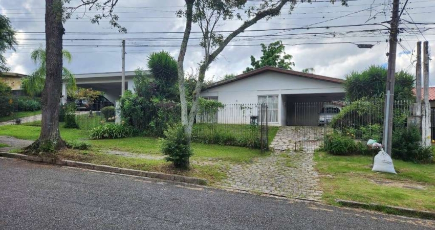 Jardim Social, terreno 493,67m², casa183,90m²,2 salas, lareira, 3 quartos sendo 1 suíte, 2 vagas, C