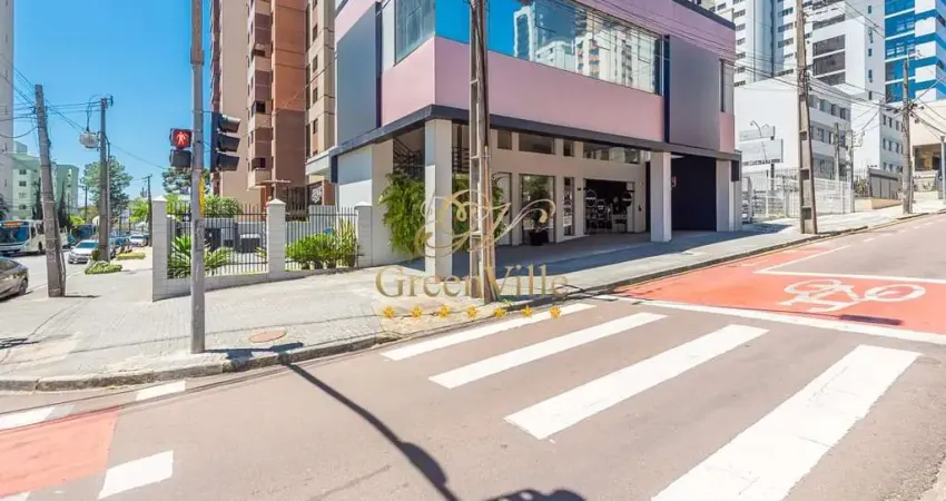 Cabral, prédio inteiro, com elevador em todos os andares, locado , 9 salas, 5 bwc, 6 vagas, à venda