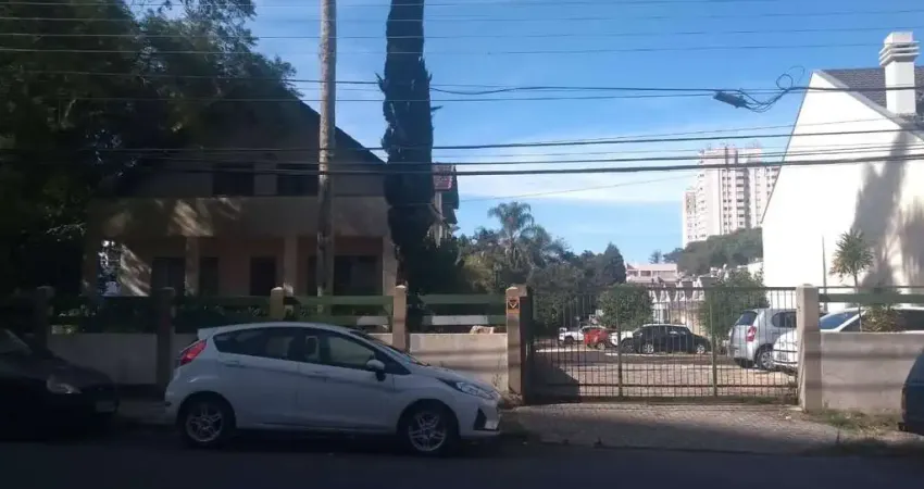 Cristo rei,terreno zr4, composto de dois lotes, totalizando 5.380m² , sendo 45m de testada, curitib