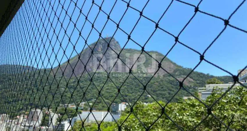 APARTAMENTO 4 QUARTOS LAGOA