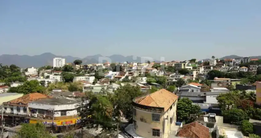 ÓTIMO APARTAMENTO DE SALA E 2 QUARTOS, PERTO DE TUDO!!! VAZIO!!!