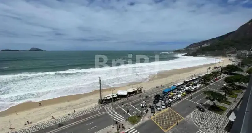 Oportunidade Única na Orla do Leblon:Apartamento 4 quartos  de Frente para o Mar