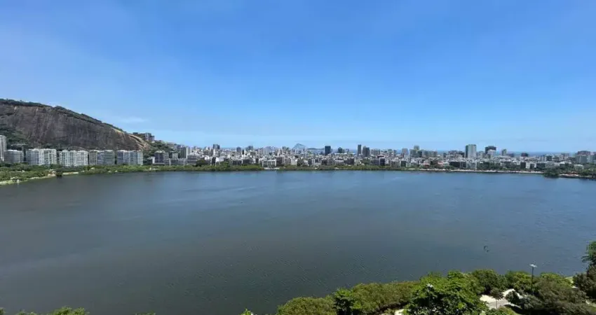 Vendo com deslumbrante vista panorâmica lagoa e mar, apartamento de 3 quartos com suite e vaga, na lagoa rio de janeiro rj