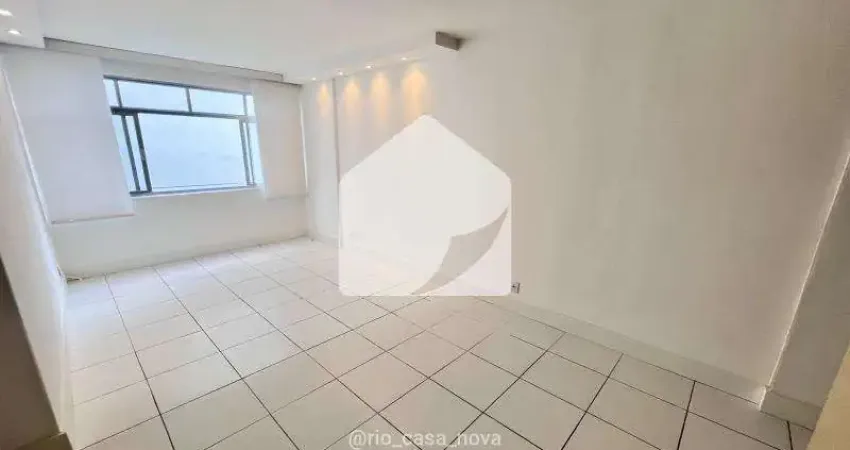 Seu 3 Quartos com Quintal em Laranjeiras! Com Vaga e Portaria 24h!