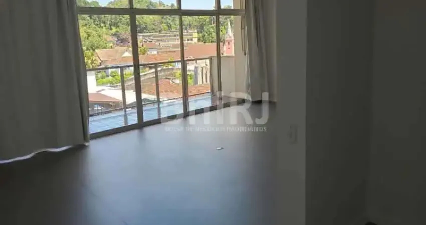 APARTAMENTO 03 QUARTOS , SENDO 01 SUITE - 02 VAGAS -CENTRO HISTORICO -  PETROPOLIS - RJ.